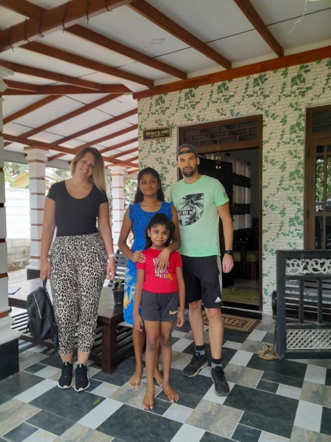 Sadee'S Place Dambulla Dış mekan fotoğraf